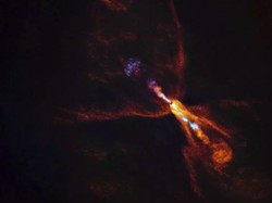 Ilmuwan Takjub Lihat Planet Terbentuk untuk Pertama Kalinya