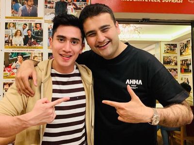 Verrell Bramasta Makan di Resto Salt Bae dan Chef Burak yang Viral di Turki