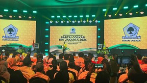 Bahlil: Politik Jangan Terlalu Serius, Tetap Santai tapi Menukik