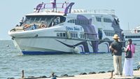 Cuma 2,5 Jam! Rute Banyuwangi-Denpasar Kini Bisa Naik Kapal Cepat