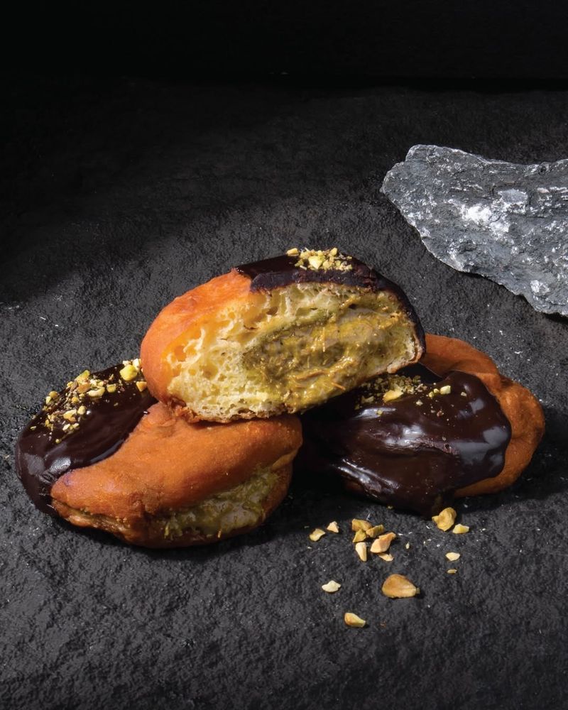Tempat beli donat labu.