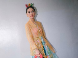 Video: Adu Gaya Artis di Fashion Show Monica Ivena, Siapa Paling Stylish?