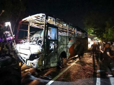 Kecelakaan Bus di Nganjuk Picu Kebakaran dan Korban Jiwa