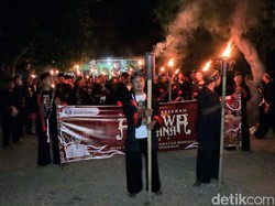 Menjaga Warisan Leluhur Lewat Kirab Obor di Bedi Wetan Ponorogo