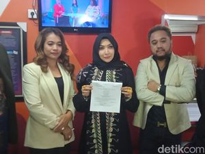 Anak Roro Fitria Trauma Usai Alami Food Intolerance Anak Roro Fitria Trauma Usai Alami Food Intolerance