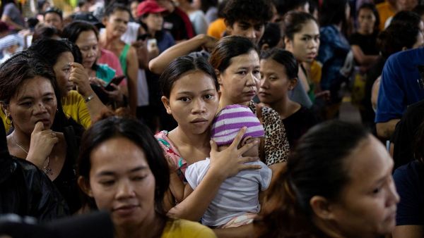 Sekolah Disulap Jadi Posko Bantuan Korban Banjir di Filipina