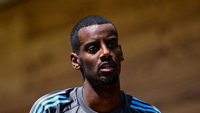 INNSBRUCK, AUSTRIA - JULY 17: Alexander Isak during the Newcastle United Pre Season Training Session at FC Seefelder Plateau  on July 17, 2025 in Innsbruck, Austria. (Photo by Serena Taylor/Newcastle United via Getty Images)