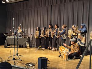 Angklung Menggema di Jantung San Francisco Angklung Menggema di Jantung San Francisco