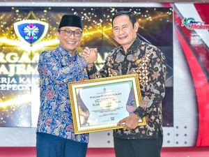 Lamongan Raih Penghargaan Manajemen Kenaikan Pangkat Kedua Terbaik Lamongan Raih Penghargaan Manajemen Kenaikan Pangkat Kedua Terbaik