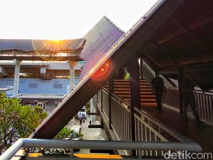Integrasi Transportasi & Belanja, LRT Jakarta Kini Punya Akses Langsung ke Mal