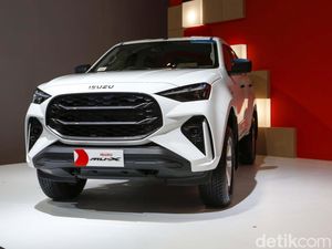 Isuzu Luncurkan MU-X 4WD Terbaru di GIIAS 2025