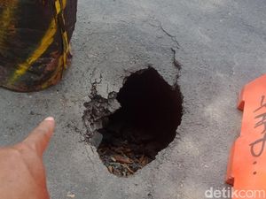 Waspada Lur! Jalan Mayor Kusmanto Klaten Arah Exit Tol Ambles Berlubang