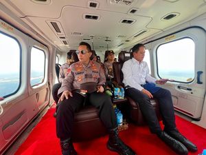 Didampingi Kapolda Riau, Kapolri Pantau Karhutla di Rohul Via Udara Didampingi Kapolda Riau, Kapolri Pantau Karhutla di Rohul Via Udara