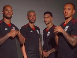 Beda Nasib Eks Persib di Dewa United dan Malut United di Laga Perdana