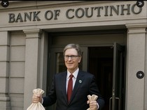 Meme Liverpool Banyak Duit Belanja Pemain Berkat Bank Coutinho