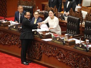 10 RUU Kabupaten/Kota Jadi UU, Mendagri: Pembaruan Dasar Hukum 10 RUU Kabupaten/Kota Jadi UU, Mendagri: Pembaruan Dasar Hukum