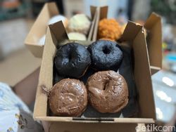 Begini Rasa Donat Pinkan Mambo Sekotaknya Rp 200 Ribu yang Viral