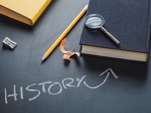 14 Pengertian Sejarah Menurut Para Ahli dan Secara Umum Beserta Unsurnya 14 Pengertian Sejarah Menurut Para Ahli dan Secara Umum Beserta Unsurnya