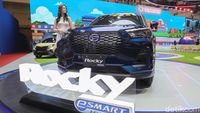Tampang Si Irit Daihatsu Rocky Hybrid: 28 Km/Liter!