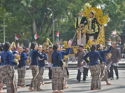 Wonosobo Rayakan 200 Tahun Lewat Tari Rampak dan Tradisi Pisowanan Agung