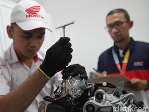 Ajang Adu Kompetensi Teknisi dan Service Advisor Motor Digelar di Cikarang