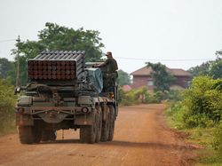 Video: Pasukan Militer Thailand-Kamboja Kembali Saling Serang