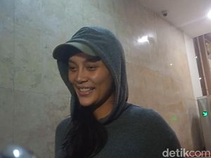 Erika Carlina dan Nathalie Holscher Saling Memaafkan Erika Carlina dan Nathalie Holscher Saling Memaafkan