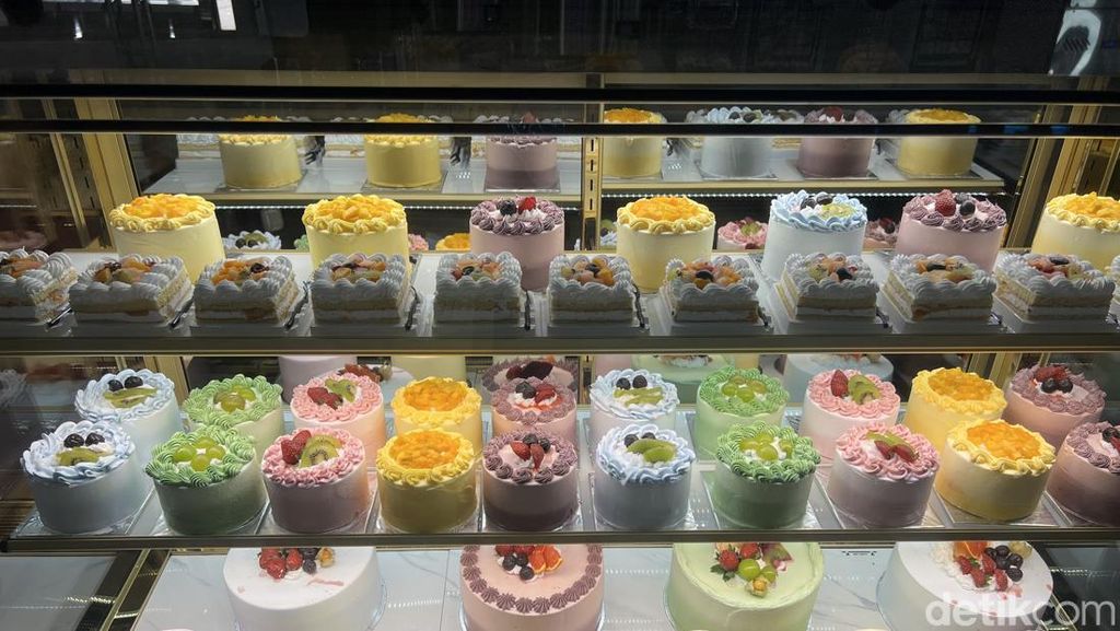 Serbu! Produk Makanan dan Minuman dari 35 Negara Hadir di FHI 2025 Serbu! Produk Makanan dan Minuman dari 35 Negara Hadir di FHI 2025