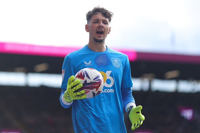 James Trafford James Trafford of Burnley during the Sky Bet Championship match between Burnley FC and Sheffield United FC at Turf Moor on April 21, 2025 in Burnley, England. (Photo by James Gill - Danehouse/Getty Images)