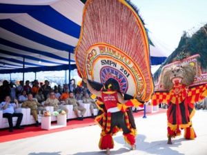 Reog Ponorogo SMPN 261 Binaan Polres Priok Tampil di Pesta Laut Nadran