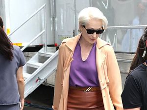 Video: Kenapa Pertemuan Anna Wintour-Meryl Streep Bikin Heboh? Video: Kenapa Pertemuan Anna Wintour-Meryl Streep Bikin Heboh?