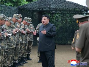 Kim Jong Un Serukan Tentara Korut Bersiap untuk Perang Beneran! Kim Jong Un Serukan Tentara Korut Bersiap untuk Perang Beneran!