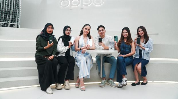 Penjualan Perdana OPPO Reno14 Series dimeriahkan oleh Cinta Laura Takeover OPPO Gallery