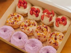 7 Donat Populer yang Terkenal Enak dan Legendaris, Pernah Coba? 7 Donat Populer yang Terkenal Enak dan Legendaris, Pernah Coba?