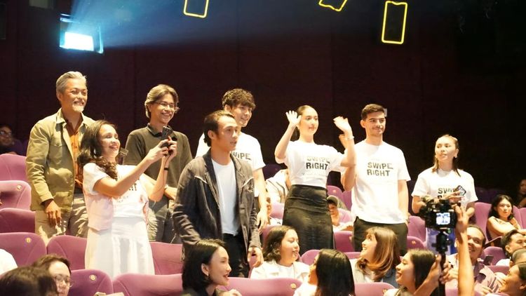 Menggelitik Hati di Layar: Komedi Romantis Era Swipe Right