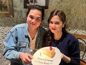8 Foto Ultah Tissa Biani, Dapat Kejutan & Hadiah Spesial Dari Dul Jaelani 8 Foto Ultah Tissa Biani, Dapat Kejutan & Hadiah Spesial Dari Dul Jaelani