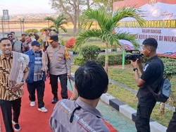 14 Anggota DPR Reses ke Polda NTT, Tiba di Bandara El Tari Pakai Jet Pribadi