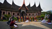 Melihat Festival Pamenan Minangkabau di Padang Panjang