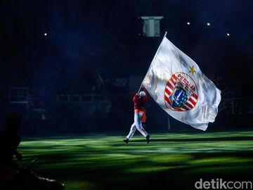 Persija Jakarta Kenalkan Jersey dan Tim di JIS