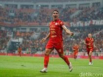 Persija Jakarta Tumbangkan Arema FC 3-0