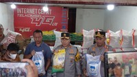 Polda Riau Sita 9 Ton Beras Oplosan dari Distributor Nakal di Pekanbaru
