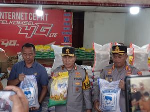 Komitmen Polda Riau Tindak Kejahatan Pangan, 9 Ton Beras Oplos Dibongkar Komitmen Polda Riau Tindak Kejahatan Pangan, 9 Ton Beras Oplos Dibongkar