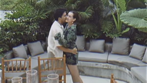 8 Foto Anniversary Pernikahan Aaliyah Massaid-Thariq, Dinner Romantis Berdua