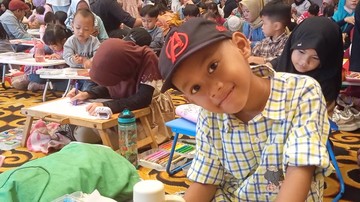 Keseruan Lomba Mewarnai di Pekan Seni Anak Pintar Indonesia 2025
