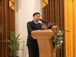 Dari Madura hingga ke Jogja, Anak Nelayan Ini Raih Gelar Doktor di Usia 32 Tahun