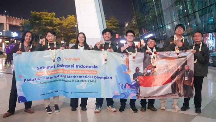 Keren! Pelajar Indonesia Sikat Habis Medali di Olimpiade Matematika Dunia 2025!