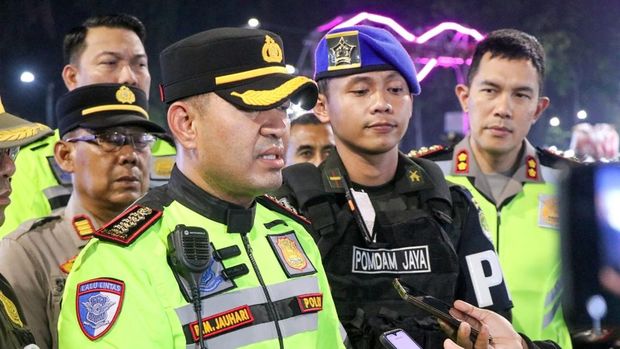 Polres Metro Tangerang Kota menggelar patroli skala besar di wilayahnya