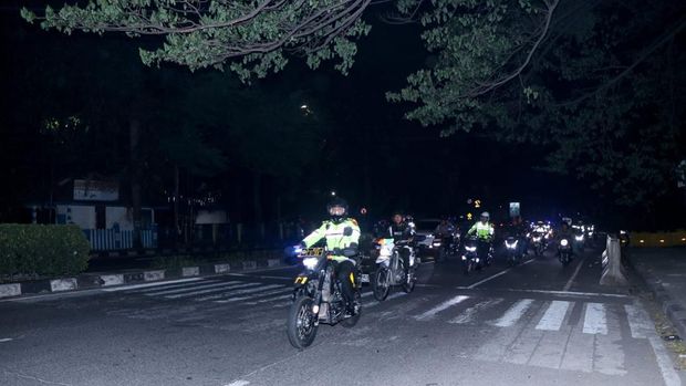 Polres Metro Tangerang Kota menggelar patroli skala besar di wilayahnya