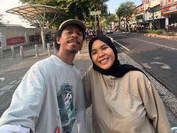 Momen Raim Laode Pertama Kali Tamasya Bareng Komang Usai 3 Tahun Nikah