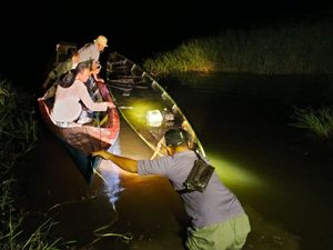 Warga Palembang Dilaporkan Tenggelam di Sungai Kelekar Ogan Ilir Warga Palembang Dilaporkan Tenggelam di Sungai Kelekar Ogan Ilir